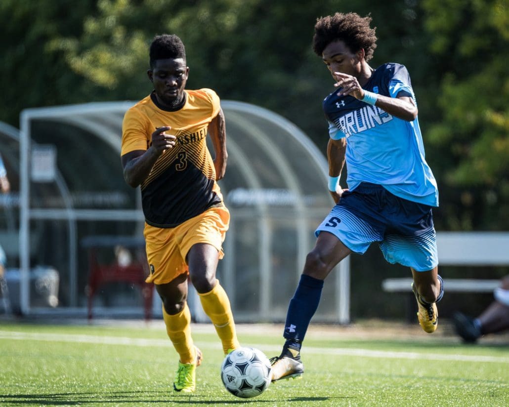 OAKVILLE, ON – SEP. 24, 2017: Ontario Colleges Athletic Association game between the Sheridan Bruins and the Cambrian Golden Shield.