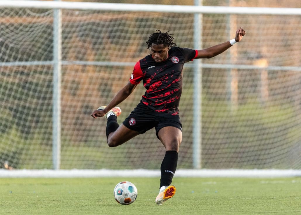League1 Ontario soccer action between North Mississauga SC and Waterloo United on May 9, 2025 at RIM Park in Waterloo